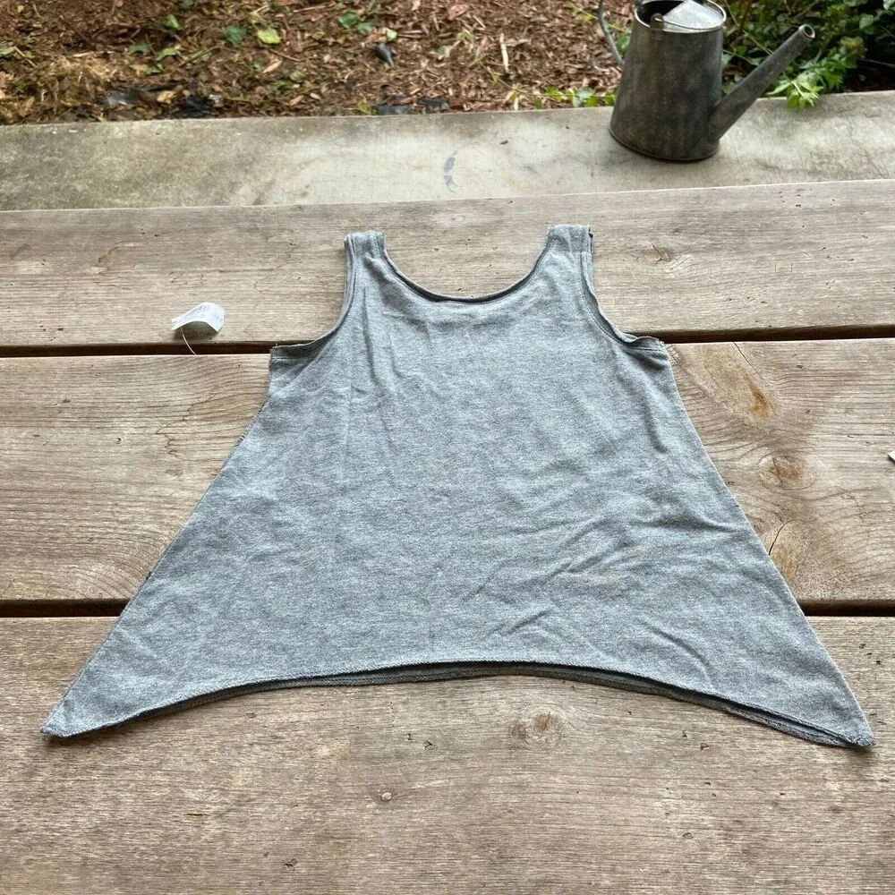 Old Navy Girls Tank Top Size 5 Gray Black Leaves Floral Dark Charcoal Gray‎ NEW